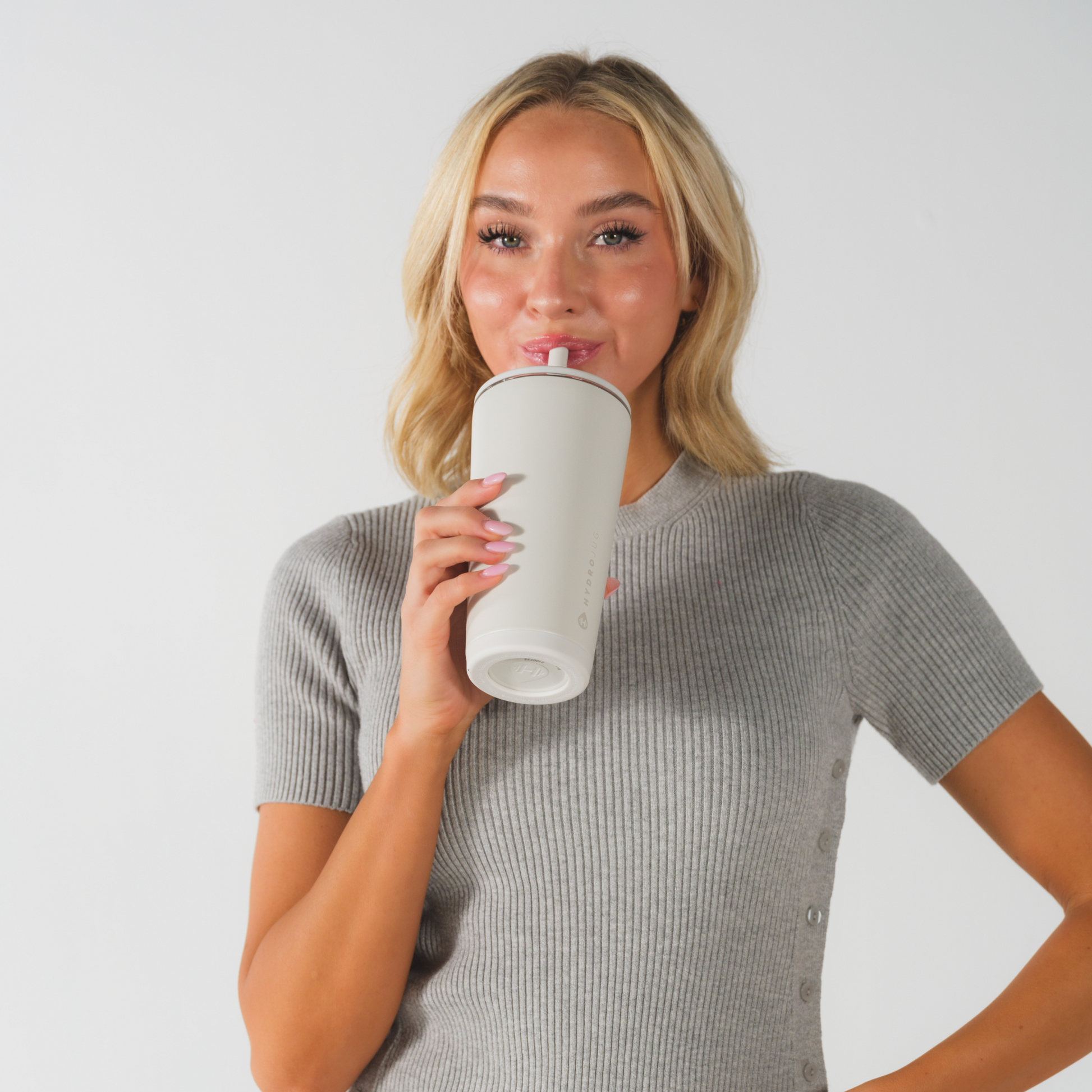 linen-x8 EverydayTumbler20oz.-Linen-WPI-1_1.png